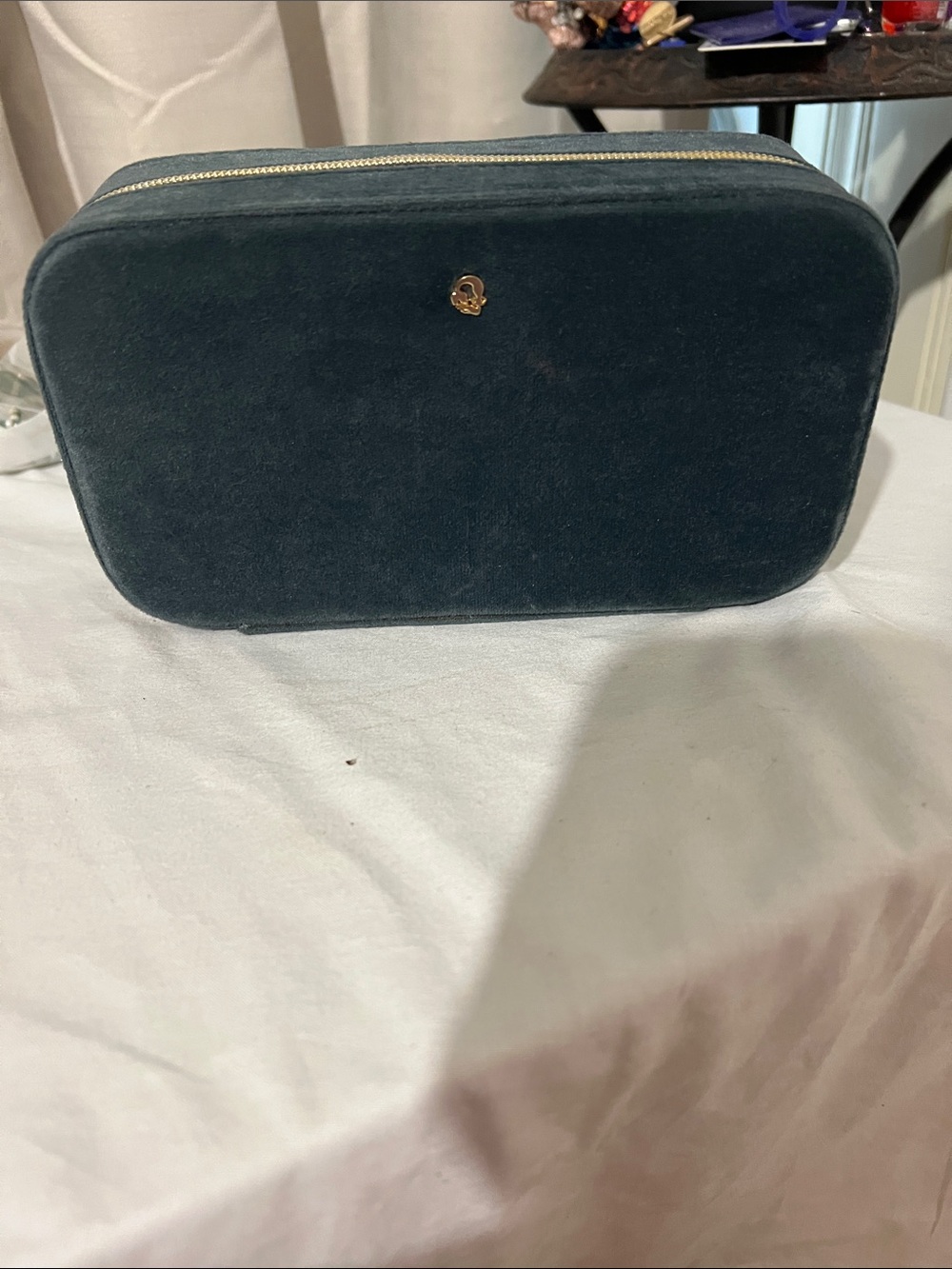 Spartina 449 Deep Teal Velvet Cosmetic Case with Gold Accent for jewelry